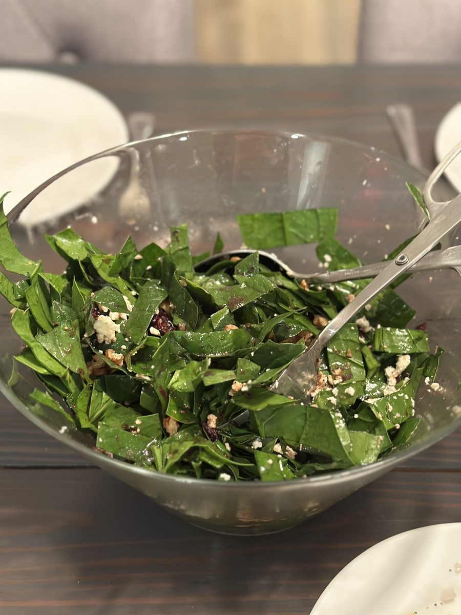 Spinach salad with feta
